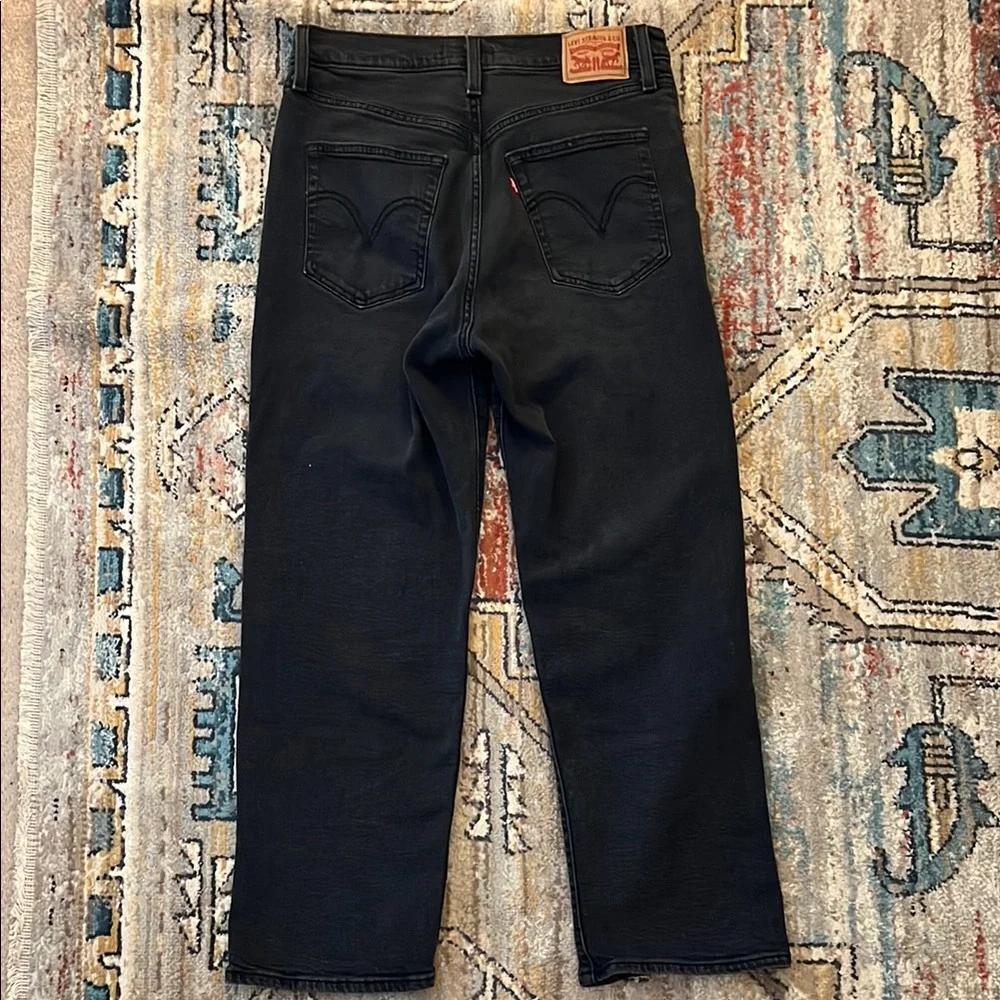 Levi’s Ribcage Straight Ankle Black Denim Size 30 - Picture 2 of 6